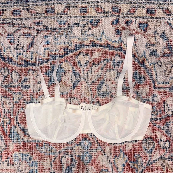 Cuup The Balconette Mesh Bra in Salt SZ 34B EUC - Picture 2 of 3